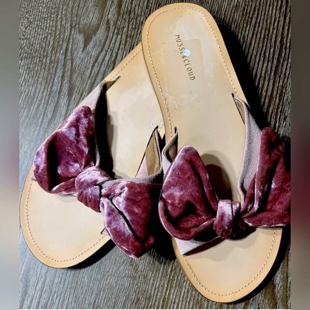 Musse And Cloud Velvet Bow Slide Sandals Women's Size 13
